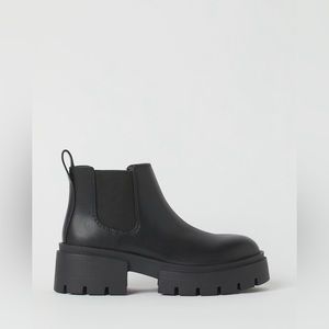 H&M Chunky Sole Boots